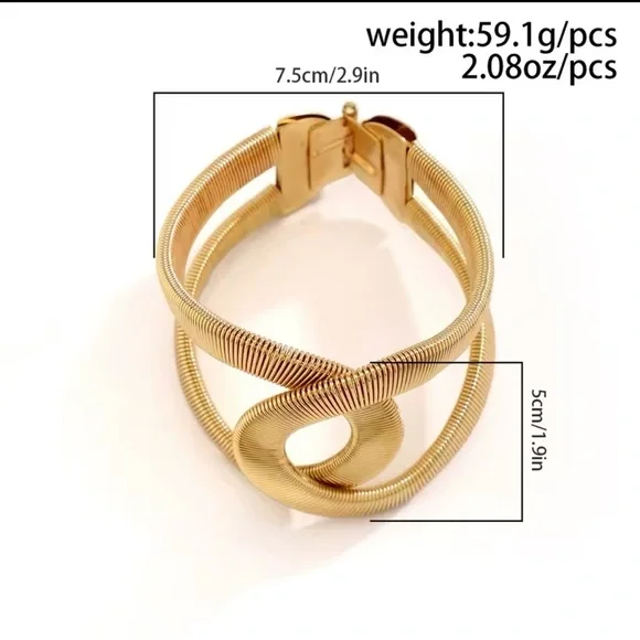 18K Gold Plated Bracelet - Picture 3 of 3